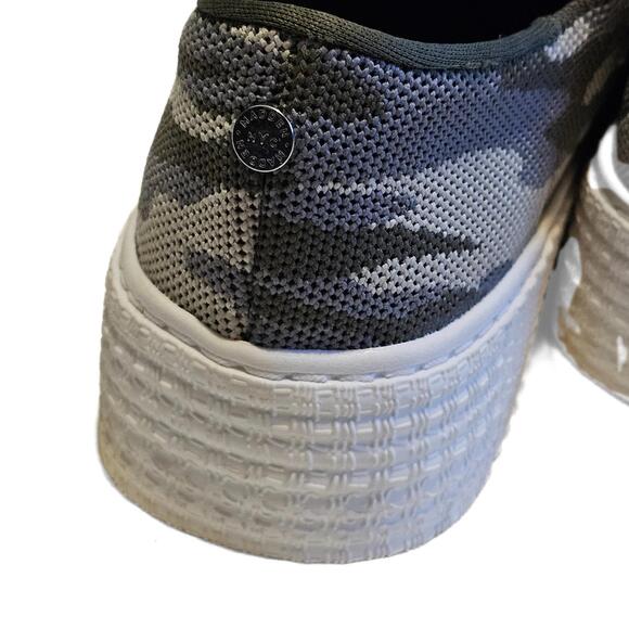 Madden NYC Womens Glycerine Sneakers Camo 8W NWT - Picture 6 of 9